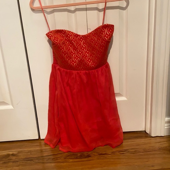Roxy Dresses & Skirts - Roxy Strapless Dress